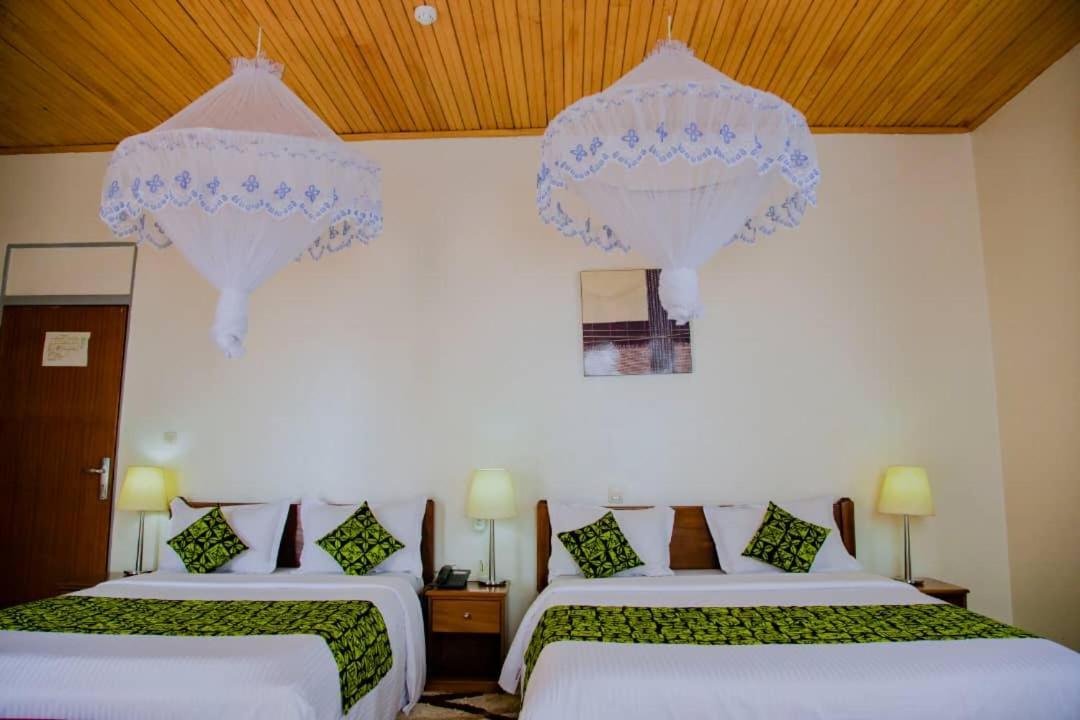 One Click Hotel Kigali Exterior photo